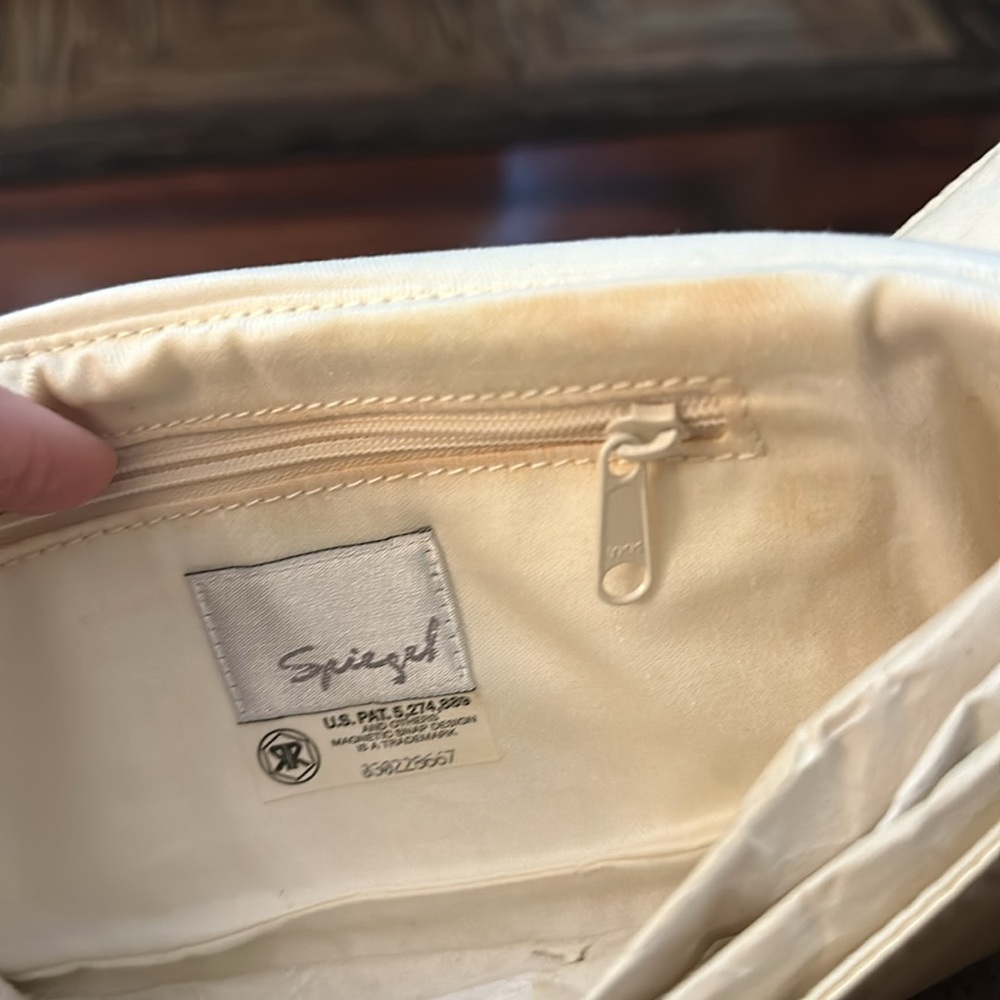 Spiegel vintage Satin clutch with rhinestone pin NWOT - Picture 5 of 6